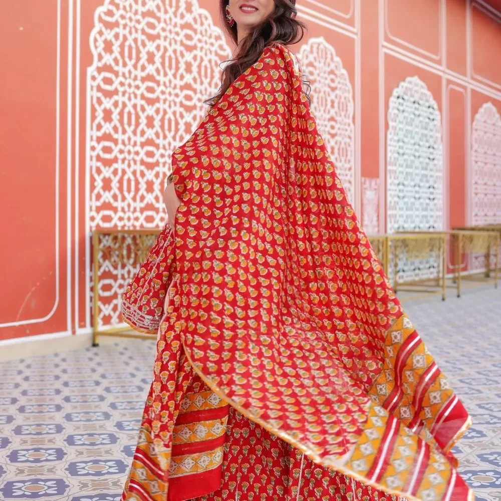 Elina Fashion Kurti Sets - Picture 3 of 5